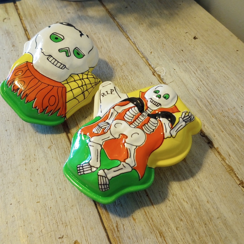 Retro Halloween Candy Containers Nostalgic Vintage Plastic Skeleton Spider Webs